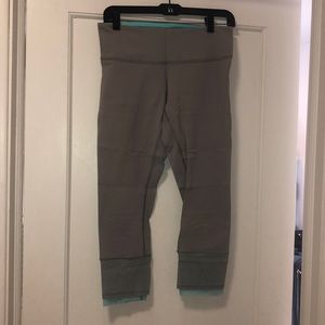 Lululemon crop pants